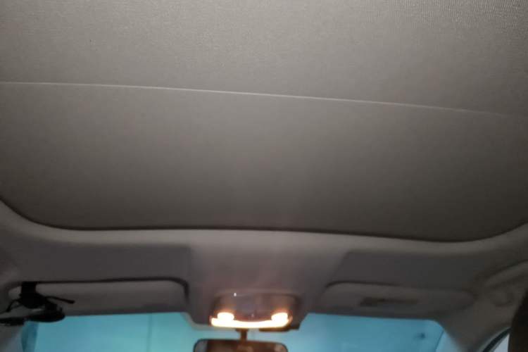 Used Haval H2s 2018 Blue Label 1.5T Dual-Clutch Fashion Edition Headliner