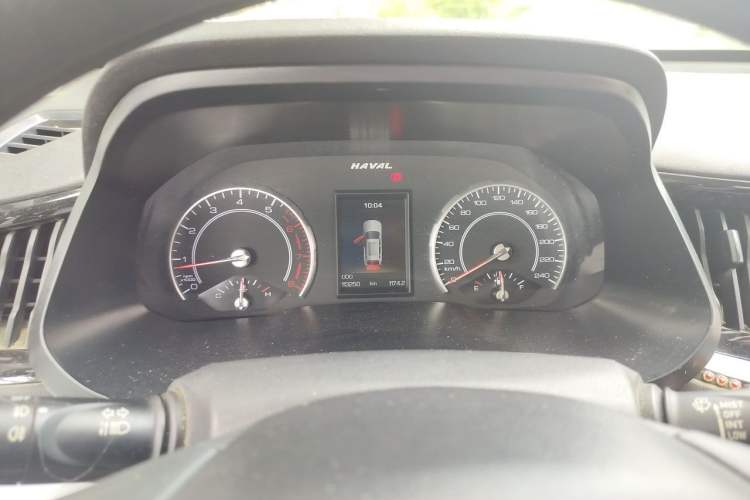 Used Haval H2s 2018 1.5T Manual Fashion Model Instrument Cluster