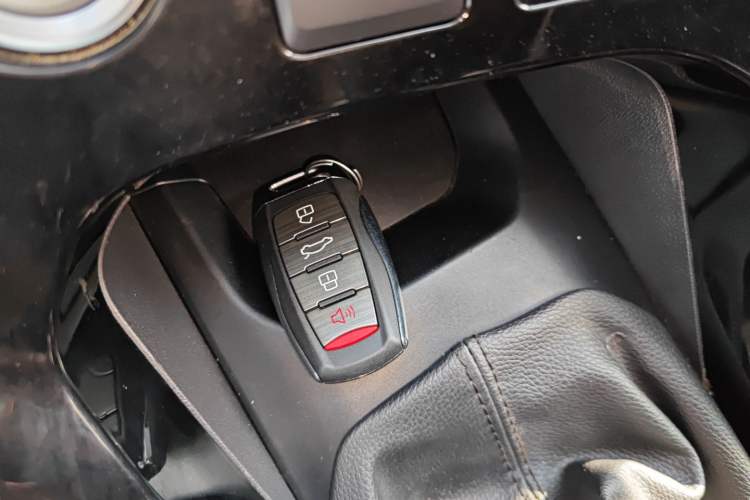 Used Haval H2s 2018 Blue Label 1.5T Manual Elite Model Interior 1