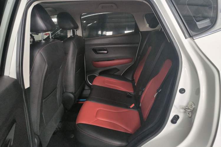 Used Haval H2s 2018 Blue Label 1.5T Manual Elite Model Interior 1