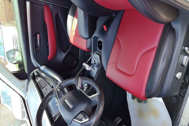 Used Haval H2s 2018 Red-Label 1.5T Dual-Clutch Luxury Model Interior 1