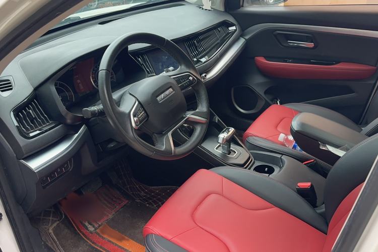 Used Haval H2s 2018 Red-Label 1.5T Dual-Clutch Elite Model Interior 2