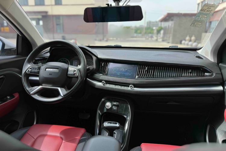 Used Haval H2s 2018 Red-Label 1.5T Dual-Clutch Elite Model Interior 2