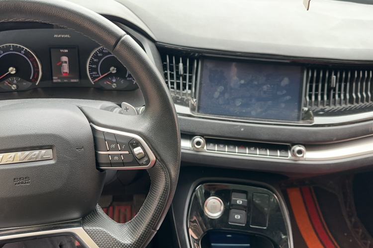 Used Haval H2s 2018 Red-Label 1.5T Dual-Clutch Elite Model Interior 3