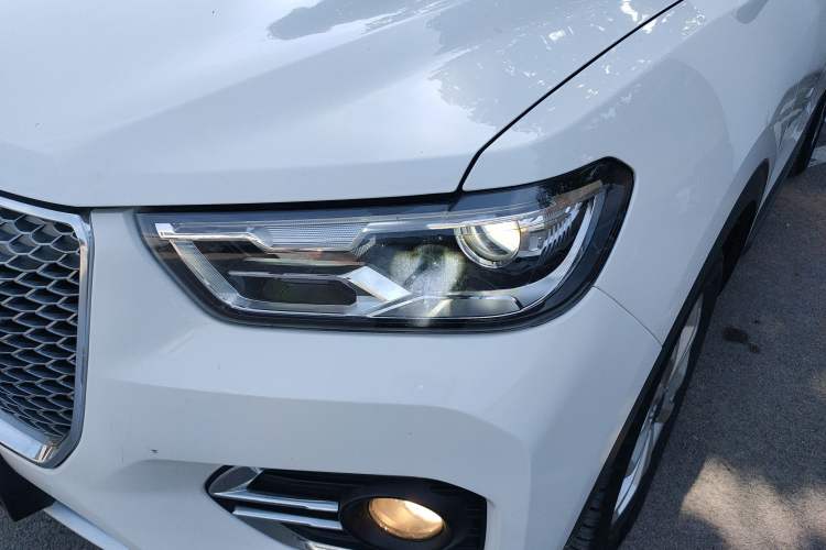 Used Haval H2s 2018 Red-Label 1.5T Manual Elite Model Left Front Headlight