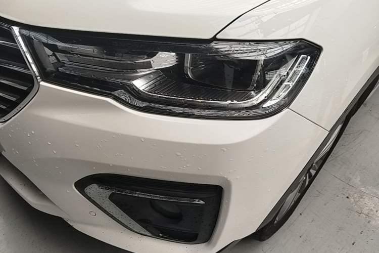 Used Haval H2s 2018 Blue Label 1.5T Dual-Clutch Luxury Model Left Front Headlight
