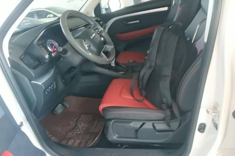 Used Haval H2s 2018 1.5T Dual-Clutch Fashion Edition Left Front Seat