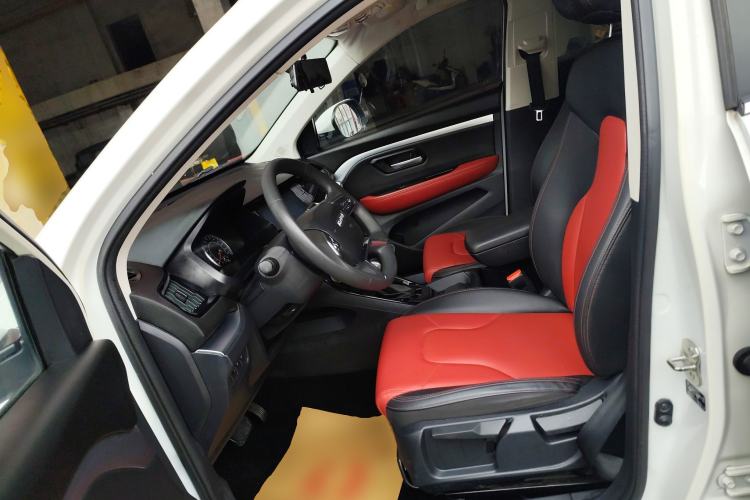 Used Haval H2s 2018 Blue Label 1.5T Dual-Clutch Fashion Edition Left Front Seat