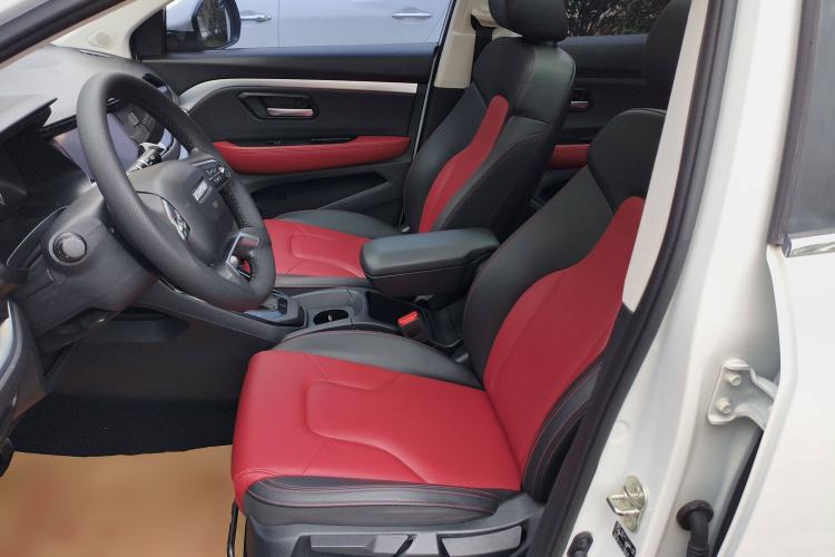 Used Haval H2s 2018 1.5T Dual-Clutch Fashion Edition Left Front Seat