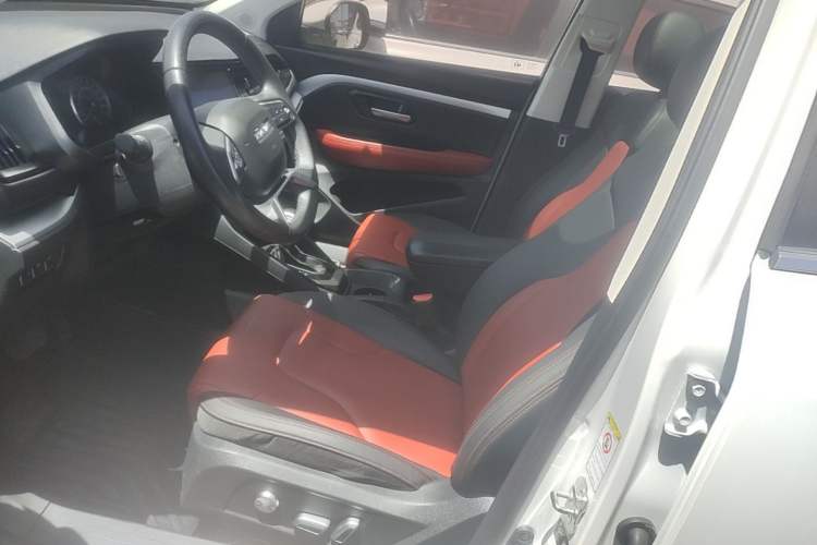 Used Haval H2s 2018 Blue Label 1.5T Dual-Clutch ZhiShang Model Left Front Seat