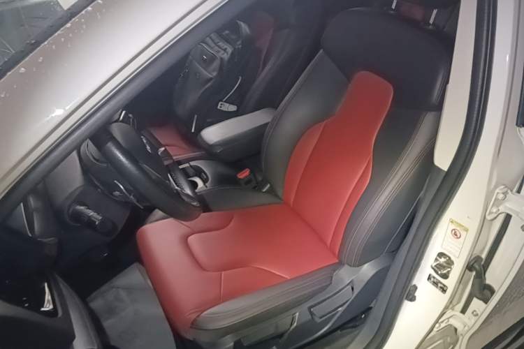 Used Haval H2s 2018 Blue Label 1.5T Dual-Clutch Elite Model Left Front Seat