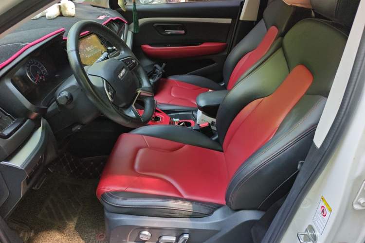 Used Haval H2s 2018 Red-Label 1.5T Dual-Clutch Luxury Model Left Front Seat