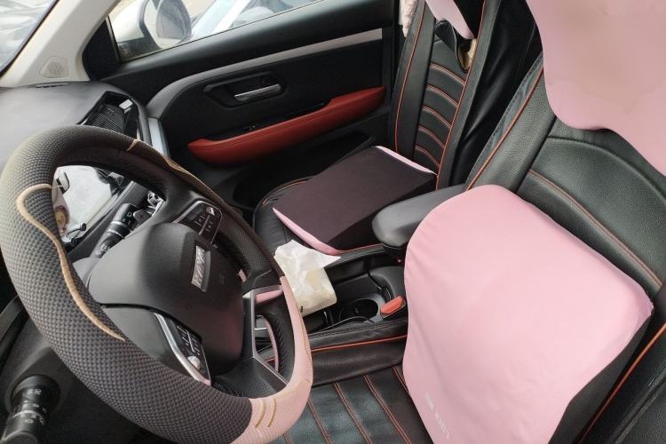 Used Haval H2s 2018 Red-Label 1.5T Dual-Clutch Elite Model Left Front Seat