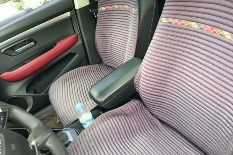 Used Haval H2s 2018 Blue Label 1.5T Dual-Clutch Fashion Edition Left Front Seat