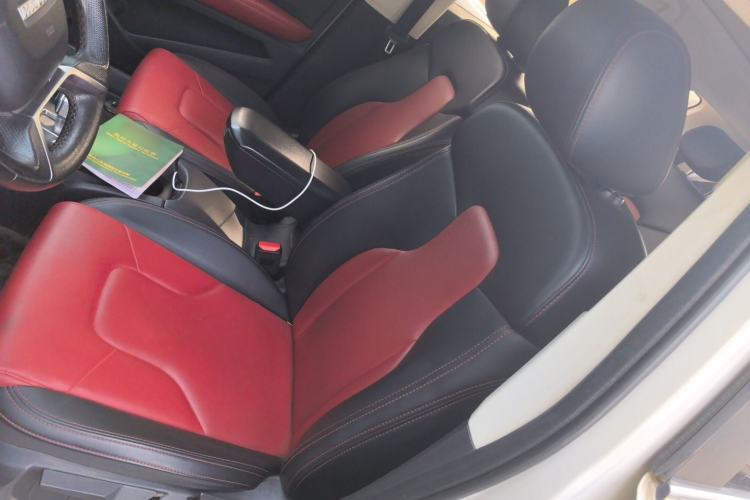 Used Haval H2s 2018 Blue Label 1.5T Dual-Clutch Luxury Model Left Front Seat