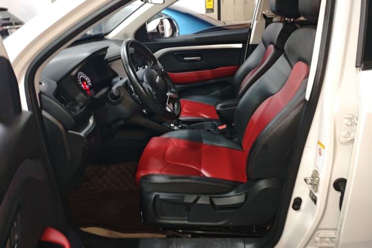 Used Haval H2s 2018 Red-Label 1.5T Dual-Clutch Elite Model Left Front Seat