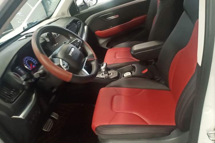 Used Haval H2s 2018 Red-Label 1.5T Dual-Clutch Luxury Model Left Front Seat