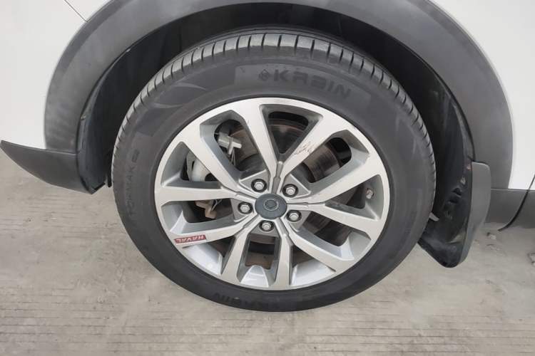 Used Haval H2s 2018 Red-Label 1.5T Dual-Clutch Luxury Model Left Front Wheel Hub