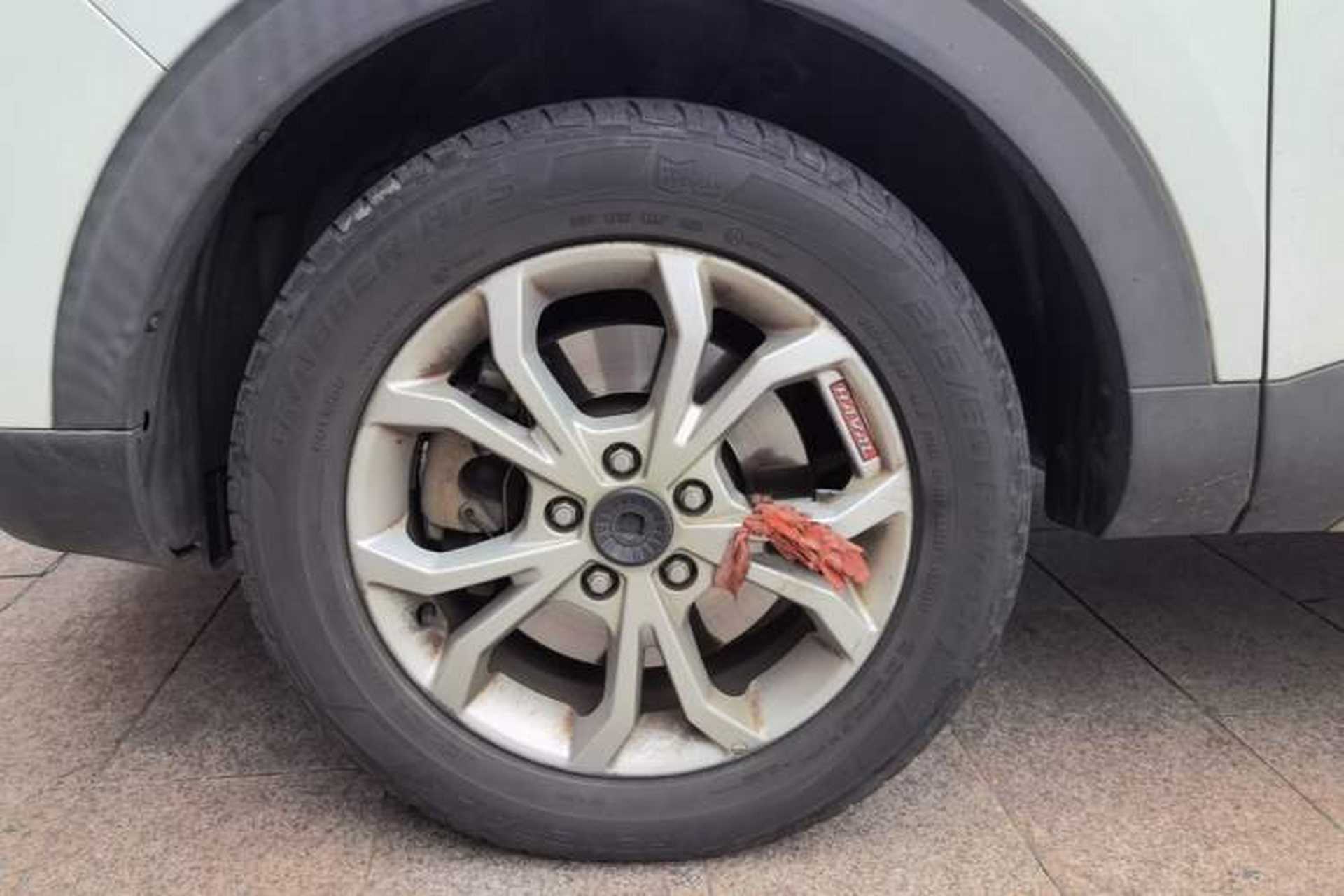 Used Haval H2s 2018 Red-Label 1.5T Dual-Clutch Elite Model Left Front Wheel Hub