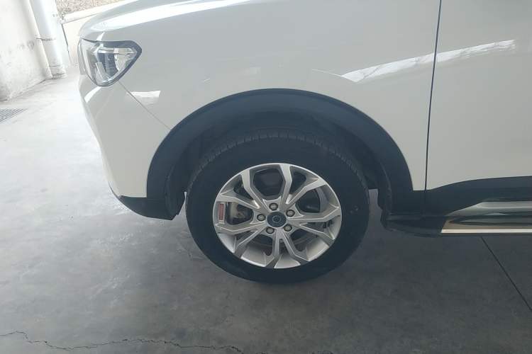 Used Haval H2s 2018 Red-Label 1.5T Dual-Clutch Elite Model Left Front Wheel Hub
