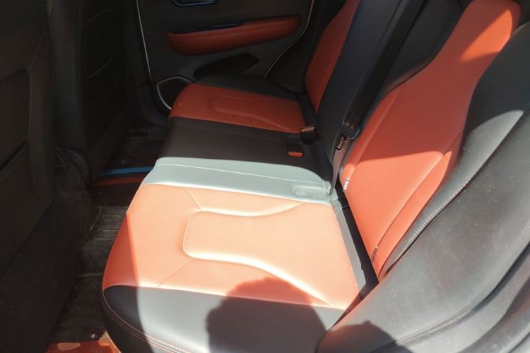 Used Haval H2s 2018 Red-Label 1.5T Dual-Clutch Comfort Model Left Rear Seat