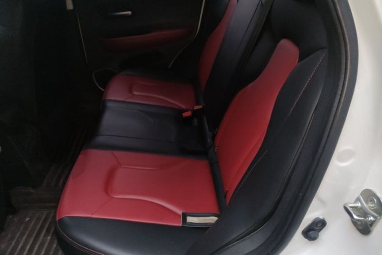 Used Haval H2s 2018 Blue Label 1.5T Dual-Clutch Elite Model Left Rear Seat