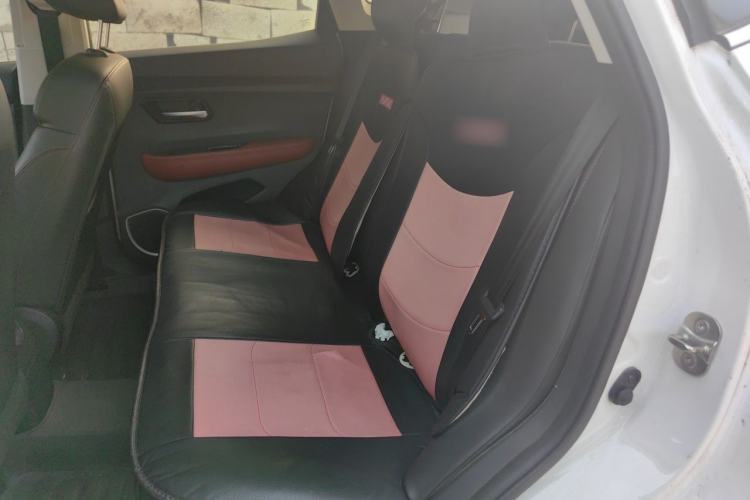 Used Haval H2s 2018 Red-Label 1.5T Dual-Clutch Comfort Model Left Rear Seat