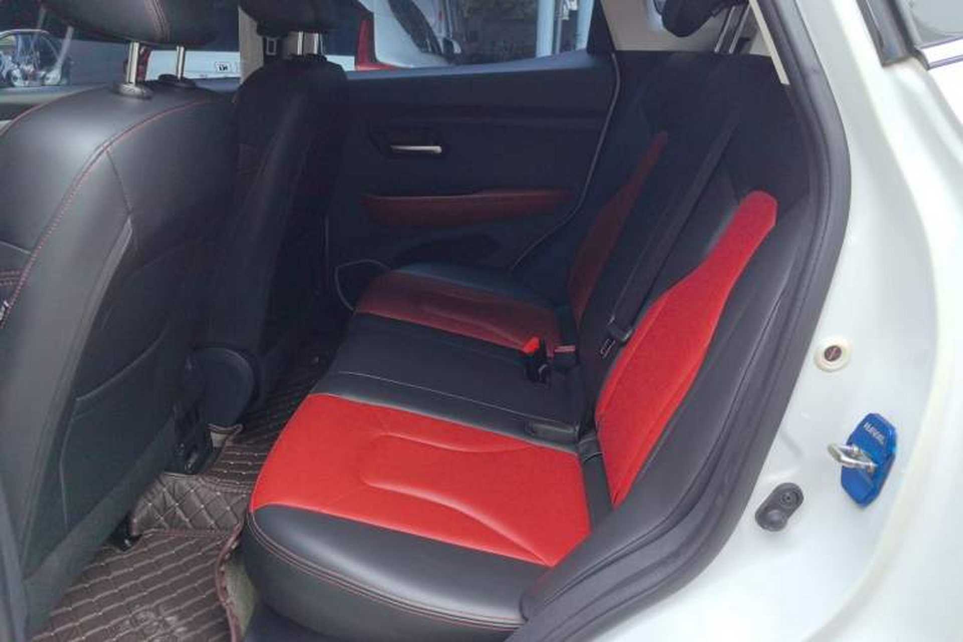 Used Haval H2s 2018 Blue Label 1.5T Dual-Clutch ZhiShang Model Left Rear Seat