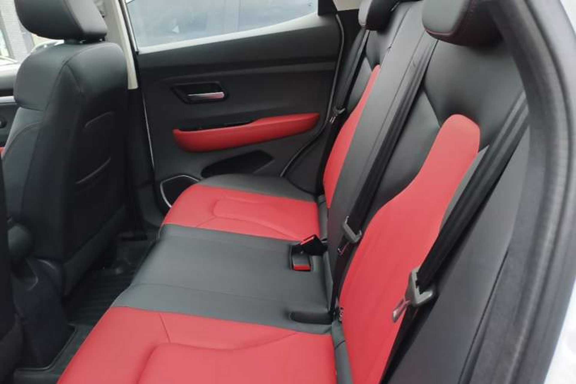 Used Haval H2s 2018 Blue Label 1.5T Dual-Clutch ZhiShang Model Left Rear Seat