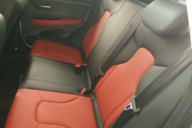 Used Haval H2s 2018 Red-Label 1.5T Dual-Clutch Elite Model Left Rear Seat