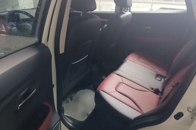 Used Haval H2s 2018 Blue Label 1.5T Dual-Clutch Elite Model Left Rear Seat