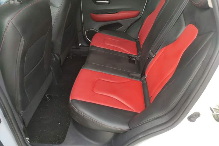 Used Haval H2s 2018 1.5T Dual-Clutch Fashion Edition Left Rear Seat