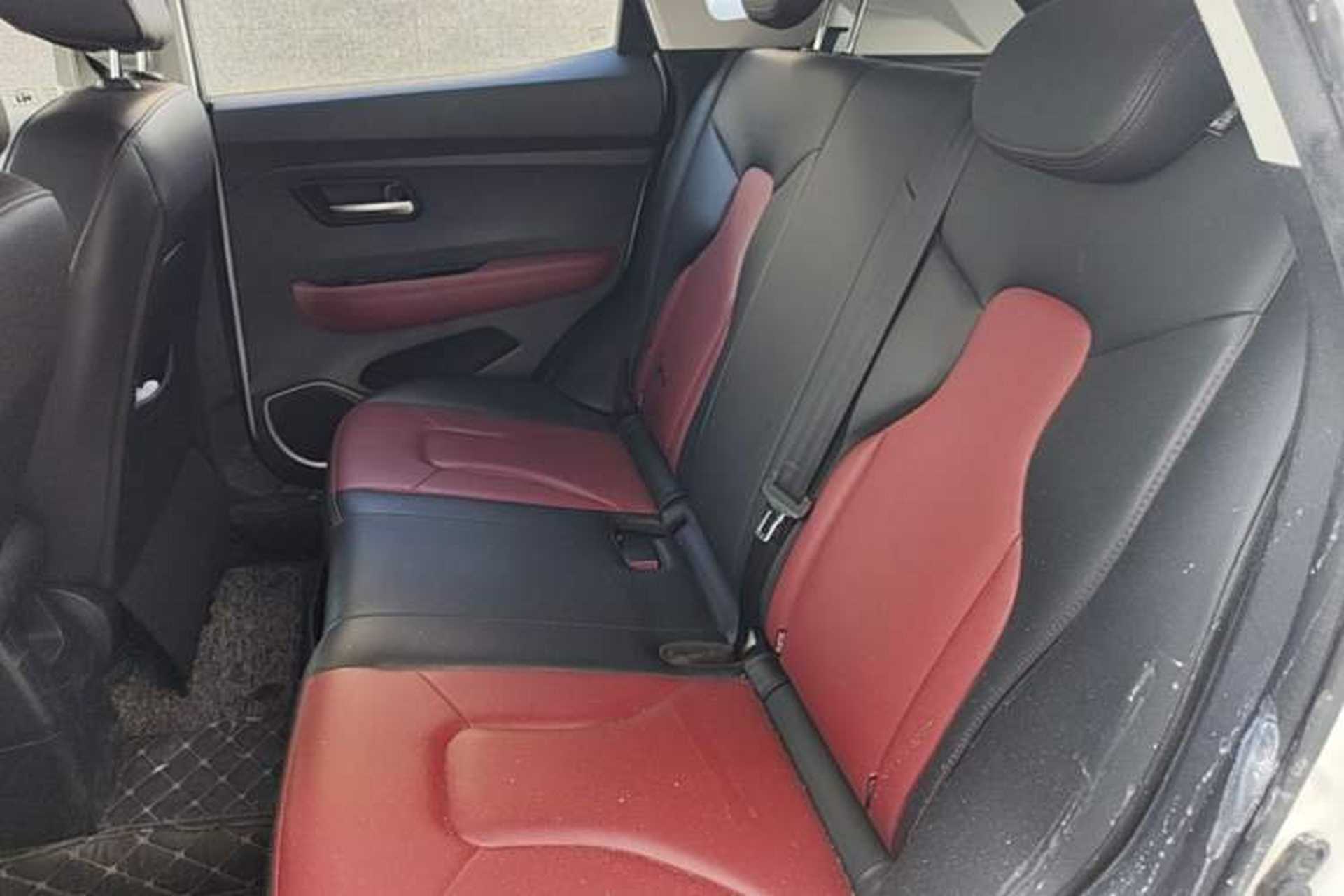 Used Haval H2s 2018 Red-Label 1.5T Dual-Clutch Elite Model Left Rear Seat