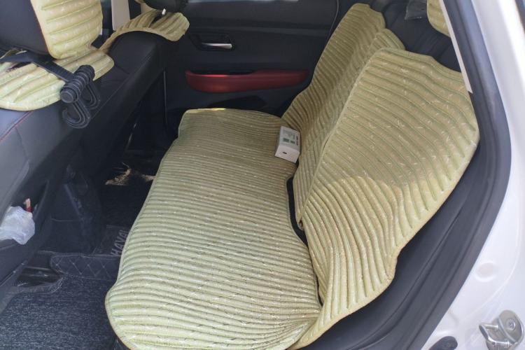 Used Haval H2s 2018 Red-Label 1.5T Dual-Clutch Elite Model Left Rear Seat