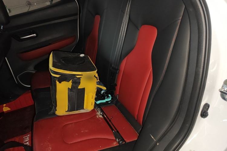Used Haval H2s 2018 Red-Label 1.5T Manual Comfort Model Left Rear Seat