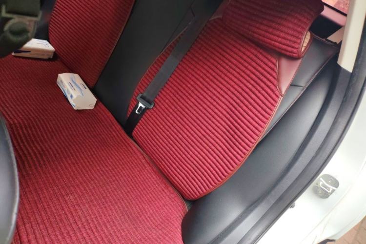 Used Haval H2s 2018 Red-Label 1.5T Manual Fashion Edition Left Rear Seat