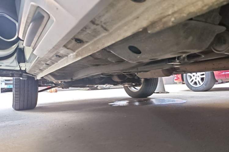 Used Haval H2s 2018 Red-Label 1.5T Dual-Clutch Comfort Model Left Side Sill