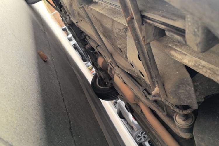Used Haval H2s 2018 Blue Label 1.5T Dual-Clutch ZhiShang Model Left Side Sill