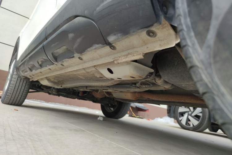 Used Haval H2s 2018 1.5T Dual-Clutch Fashion Edition Left Side Sill