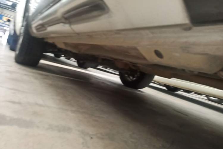 Used Haval H2s 2018 Red-Label 1.5T Dual-Clutch Luxury Model Left Side Sill