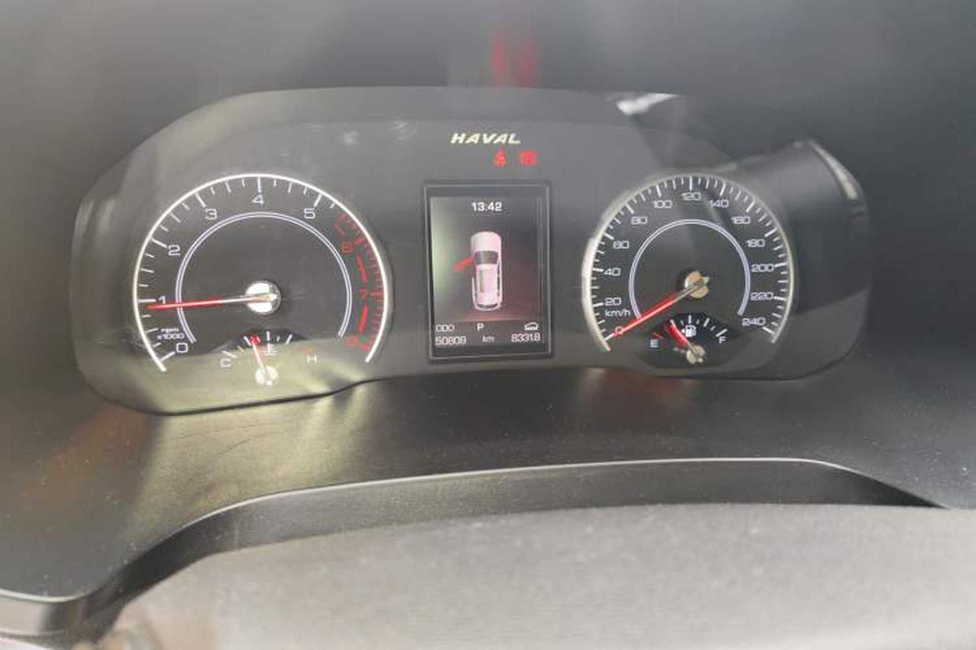 Used Haval H2s 2018 Blue Label 1.5T Dual-Clutch Elite Model Odometer Close Up