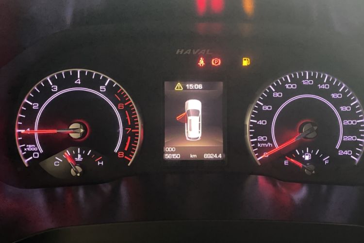 Used Haval H2s 2018 Blue Label 1.5T Manual Comfort Model Odometer Close Up