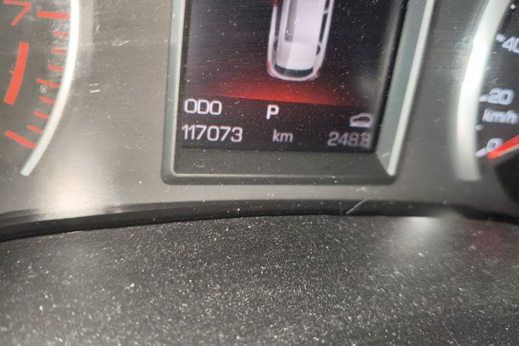 Used Haval H2s 2018 Blue Label 1.5T Dual-Clutch Luxury Model Odometer Close Up
