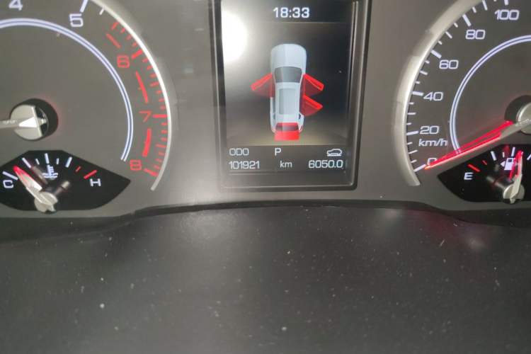 Used Haval H2s 2018 Red-Label 1.5T Dual-Clutch Elite Model Odometer Close Up