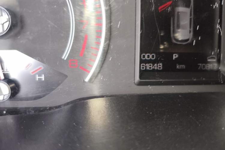 Used Haval H2s 2018 Blue Label 1.5T Dual-Clutch Elite Model Odometer Close Up