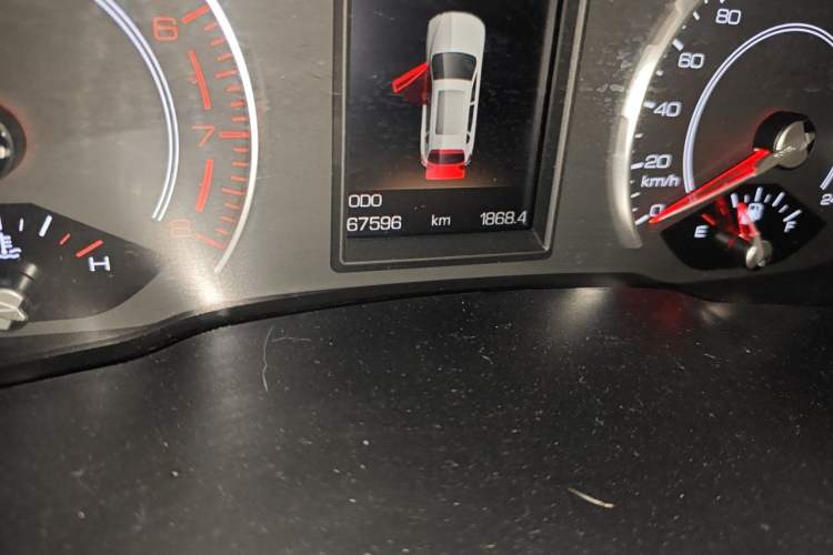 Used Haval H2s 2018 Red-Label 1.5T Manual Comfort Model Odometer Close Up