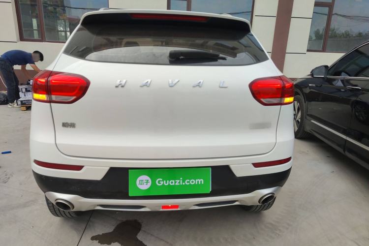 Used Haval H2s 2018 1.5T Dual-Clutch Fashion Edition Rear