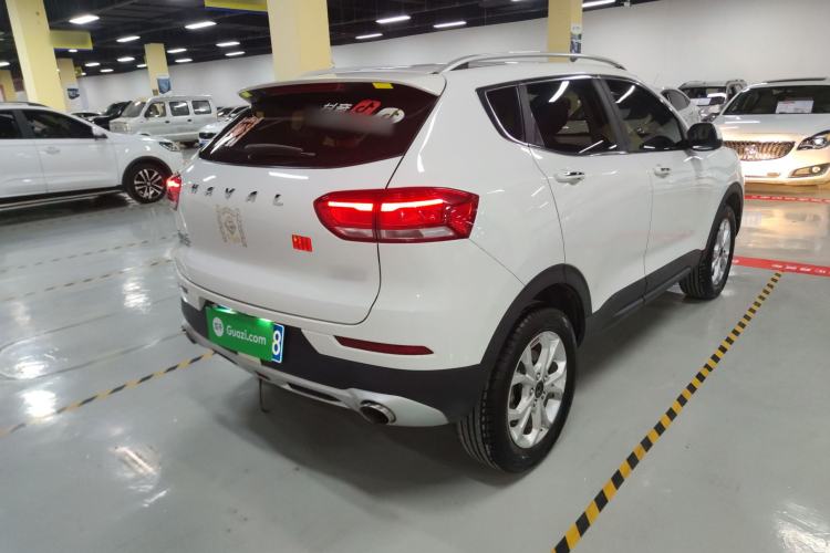Used Haval H2s 2018 Red-Label 1.5T Manual Fashion Edition Rear Right 45 Deg