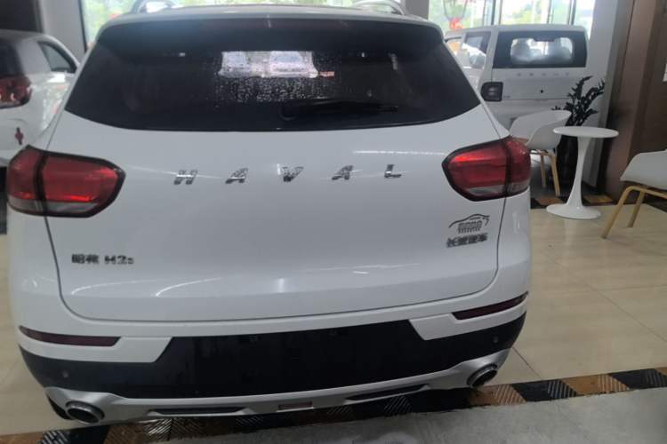 Used Haval H2s 2018 1.5T Dual-Clutch ZhiShang Model Rear