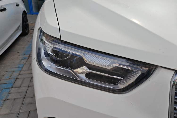 Used Haval H2s 2018 Red-Label 1.5T Dual-Clutch Elite Model Right Front Headlight